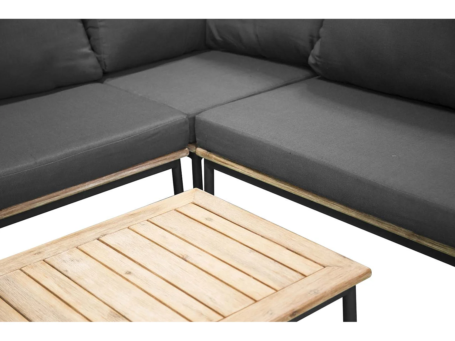 Andorra Conversation Set