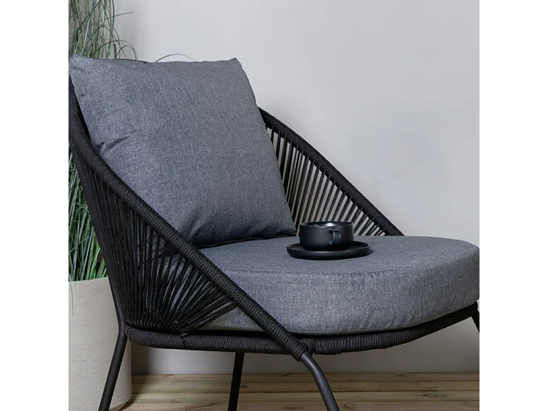 Lindos Chaise longue avec coussin, empilable noir.