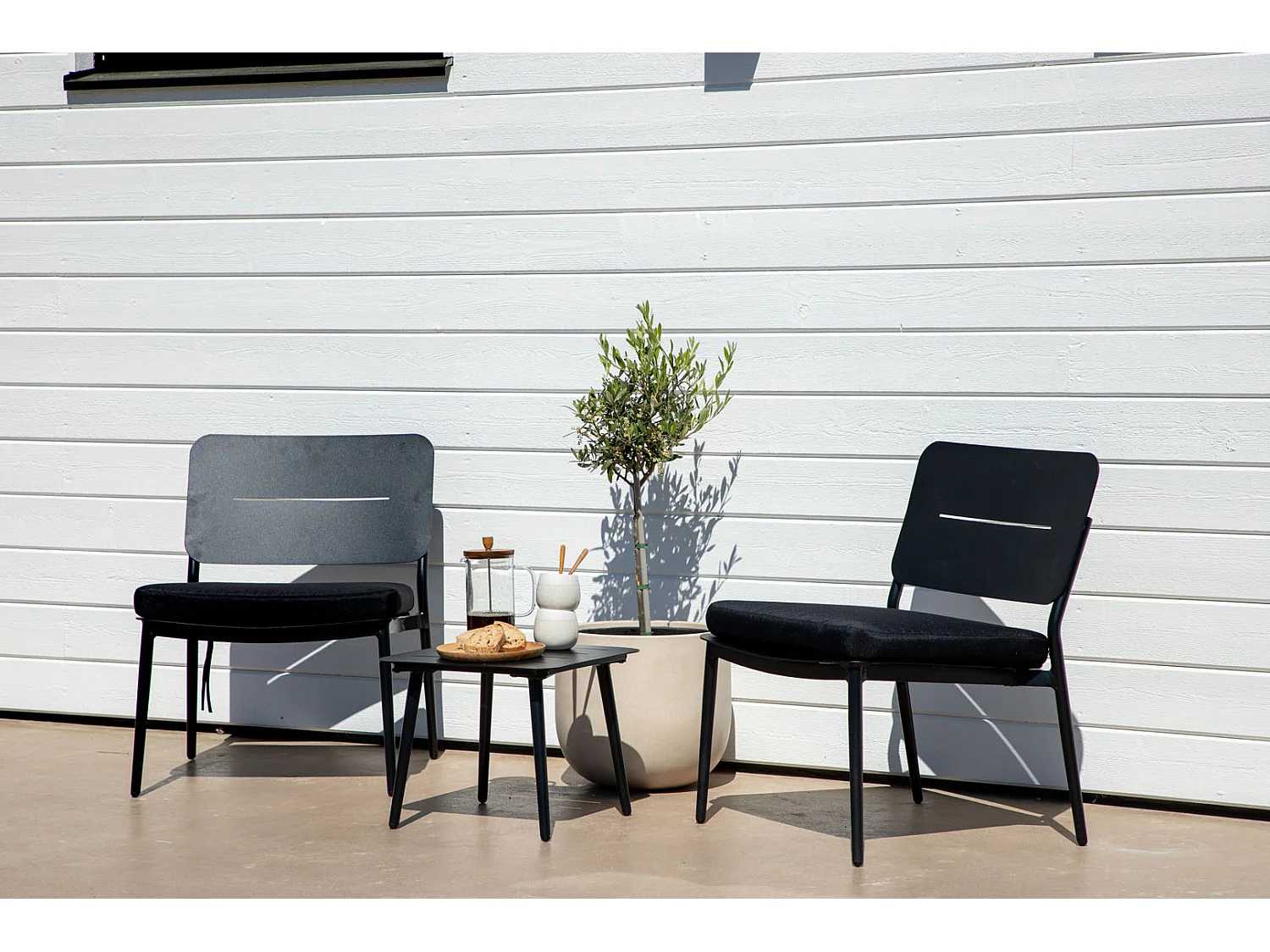 Lina Chaise longue, noir.