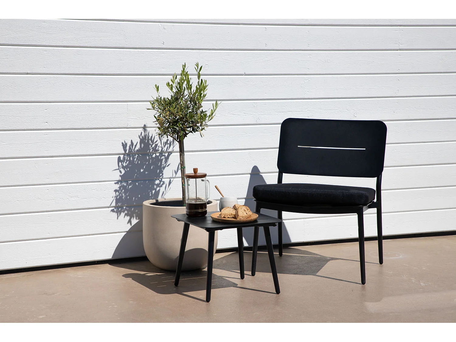 Lina Chaise longue, noir.