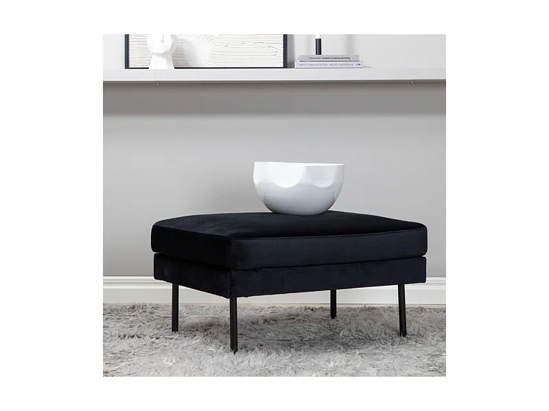 Puf Zoom de terciopelo negro.