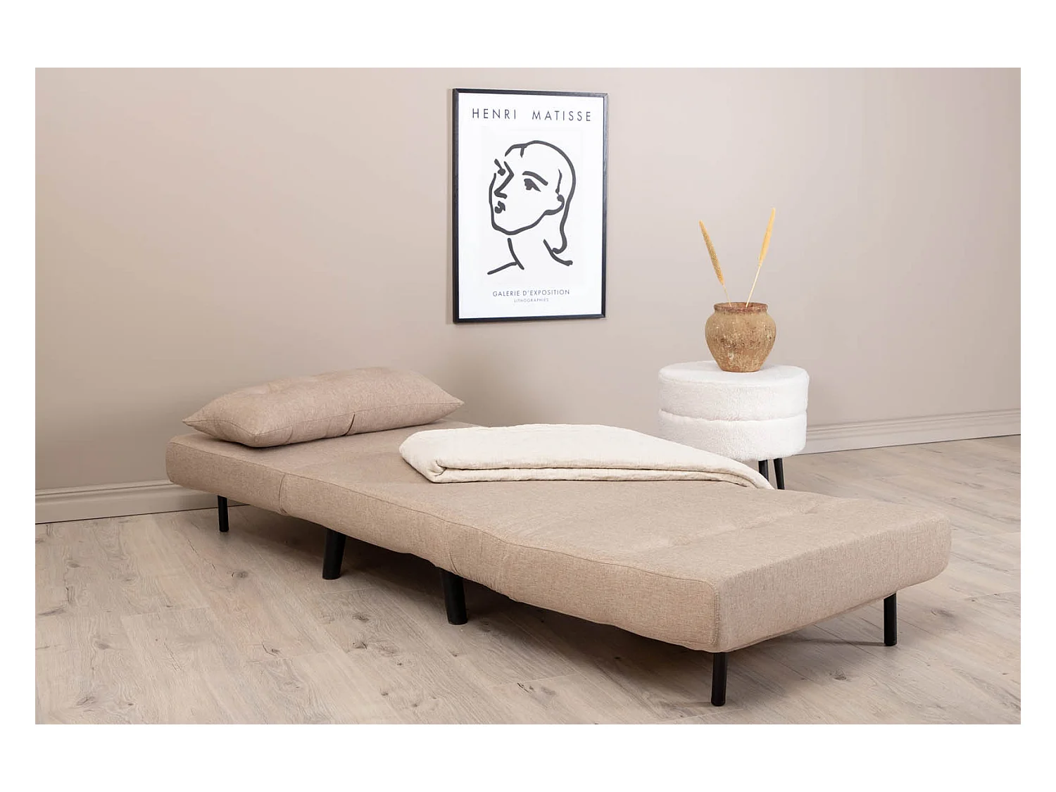 Vicky slaapbank ,fauteuil bruin.