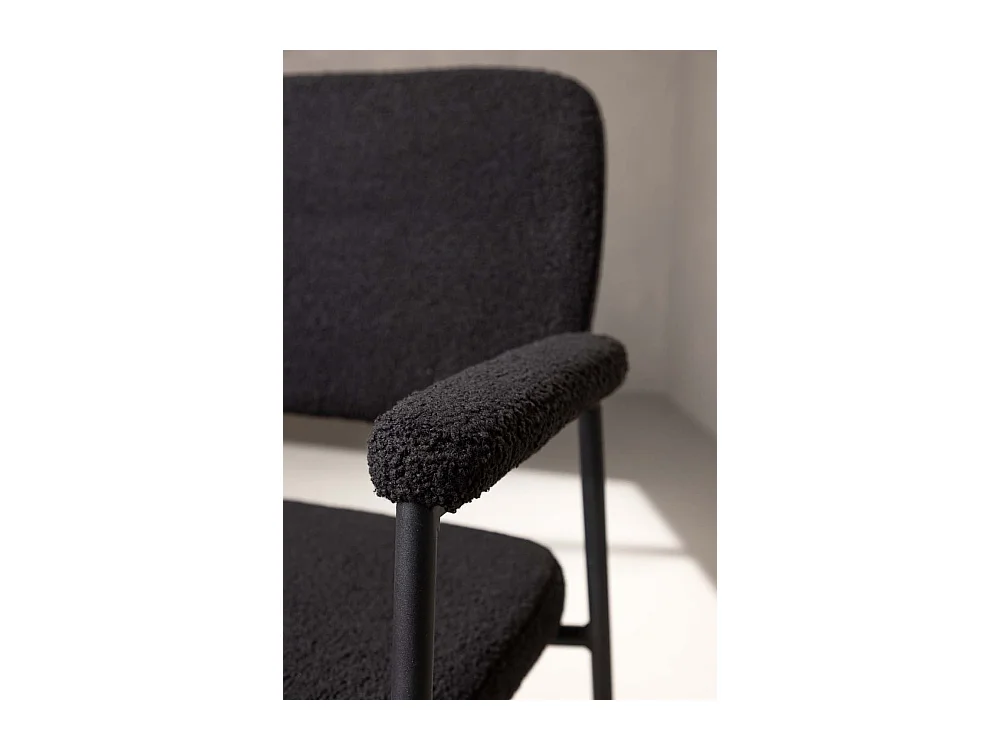 Yesterday Esszimmerstuhl mit Armlehne schwarz.