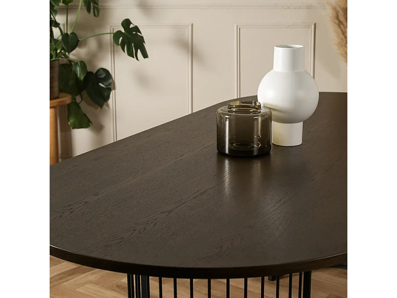 Hamneskär eetkamertafel 110x220cm okkernoot decor.