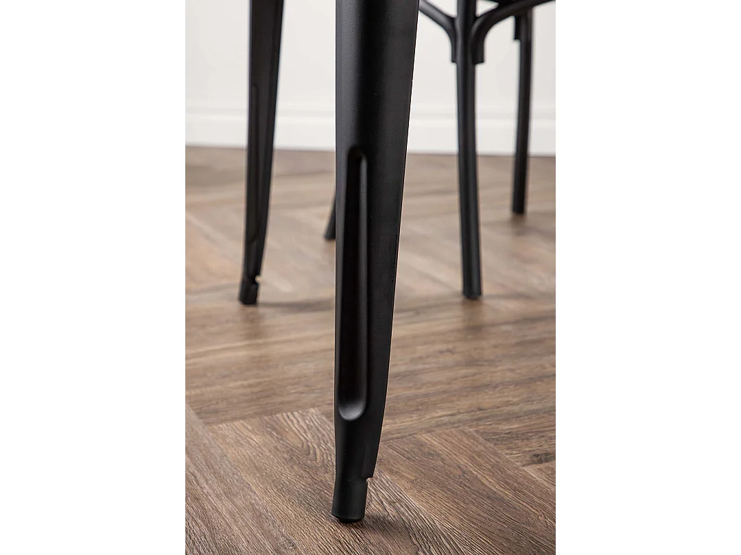 Table à Manger Design "Tempe" 140cm Noyer