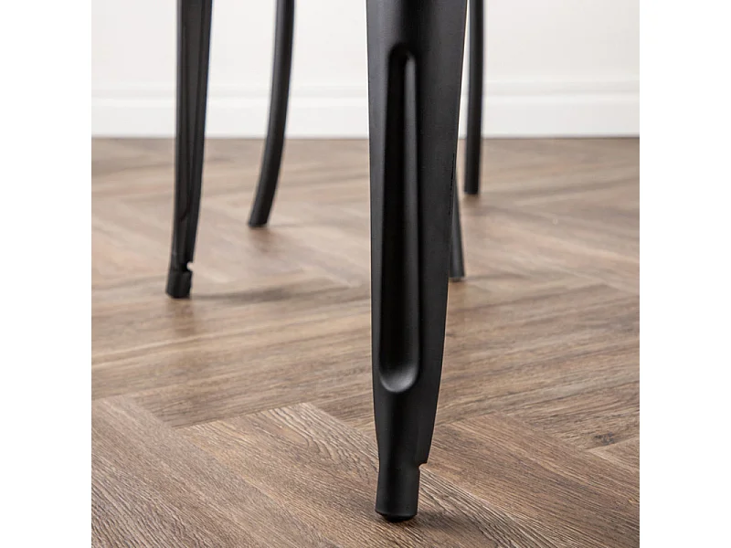 Table à Manger Design "Tempe" 140cm Noyer