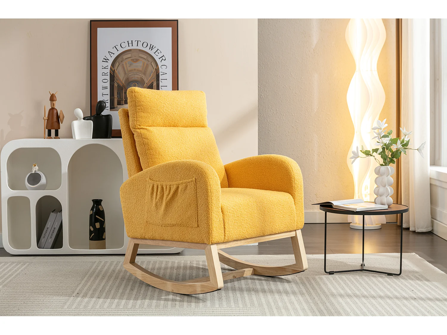Chaise à bascule rembourrée en tissu Teddy moderne du milieu du siècle - jaune