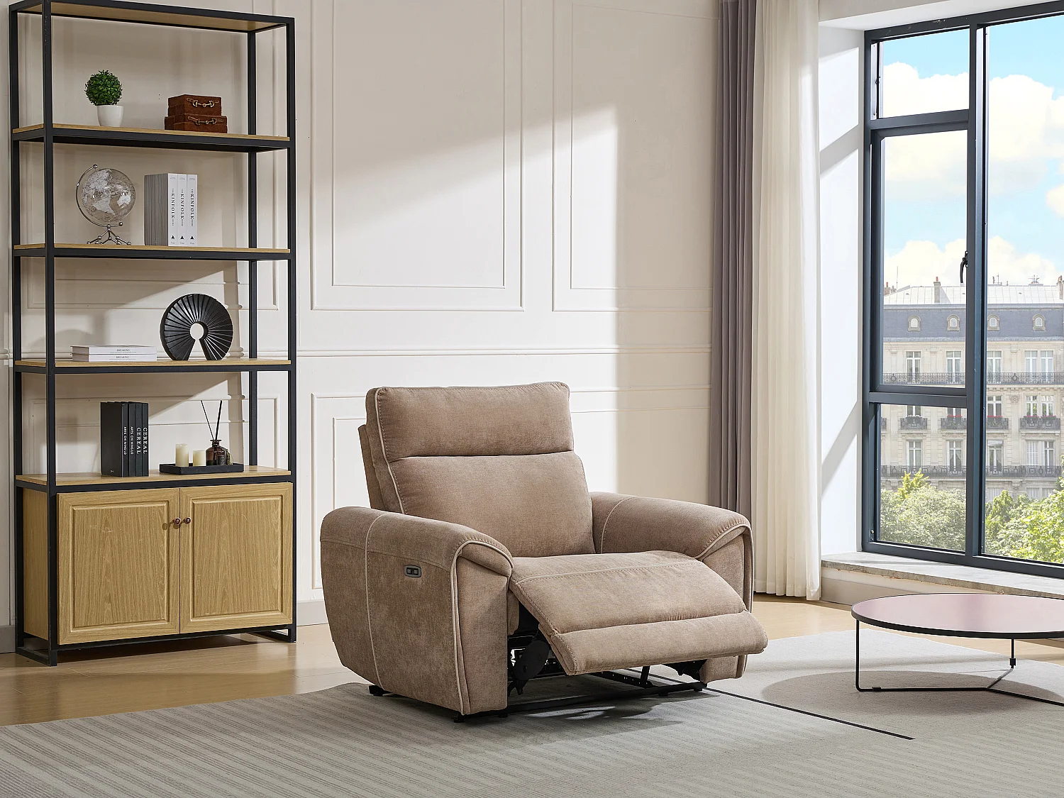 Fauteuil relax électrique en tissu taupe DJARALO