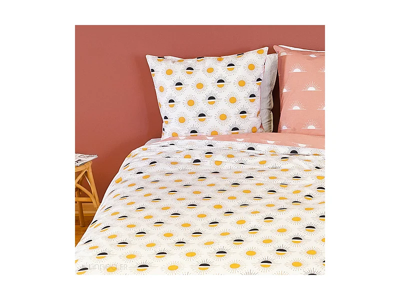 Parure de lit TERRAMEA 140x200 cm pur coton blanc motifs solaires 2 pièces