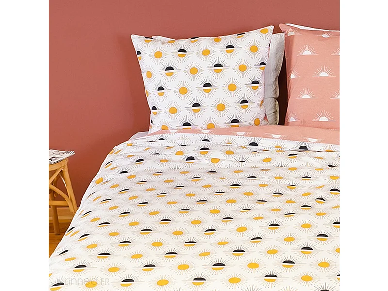 Parure de lit TERRAMEA 140x200 cm pur coton blanc motifs solaires 2 pièces