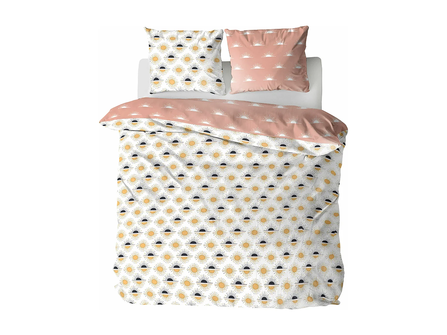 Parure de lit TERRAMEA 240x220 cm pur coton blanc motifs solaires 3 pièces