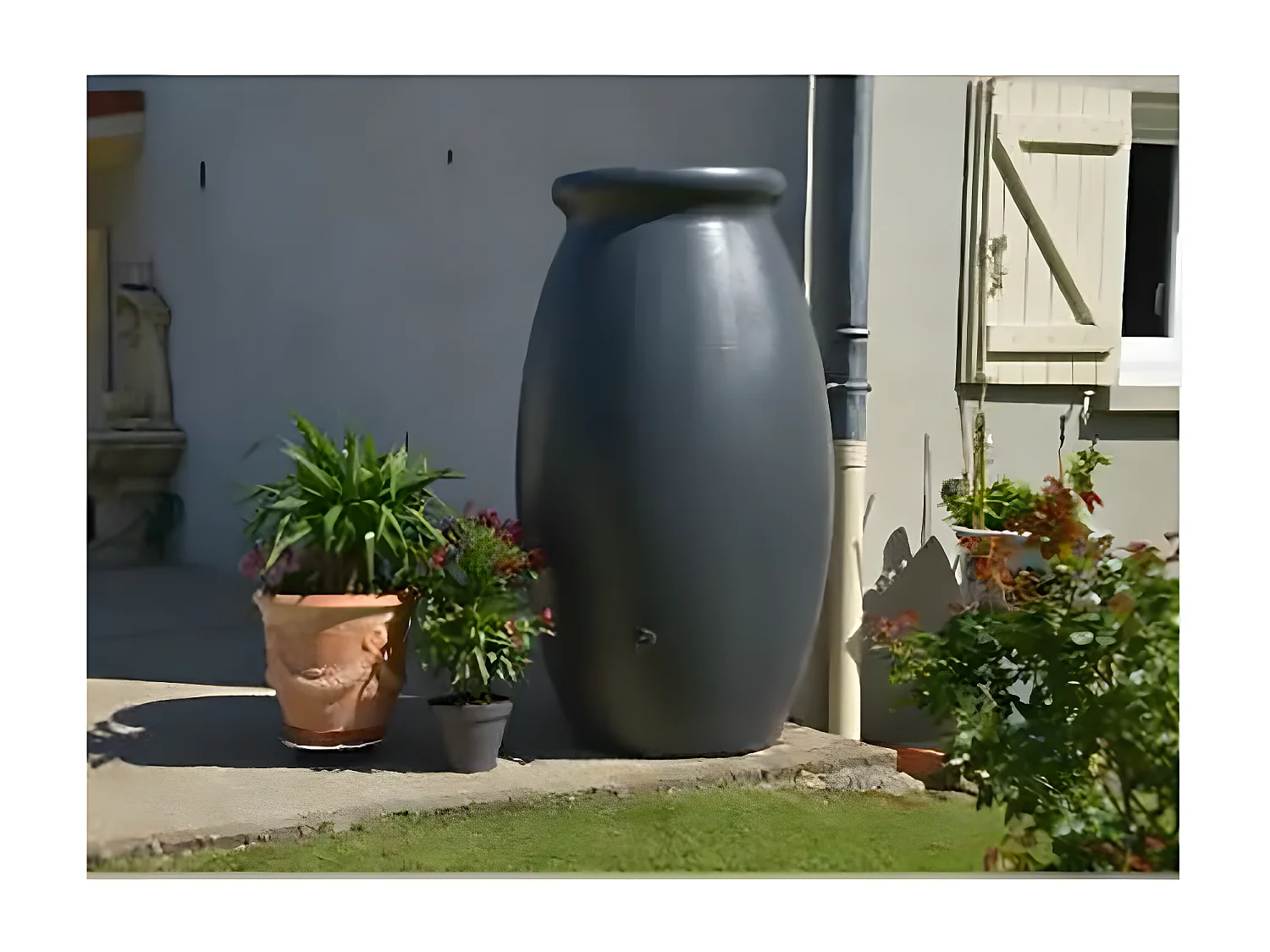 Regenwassersammler Jarre Toscana 1000 L Anthrazit mit Hahn und Anschlussset - BelliJardin