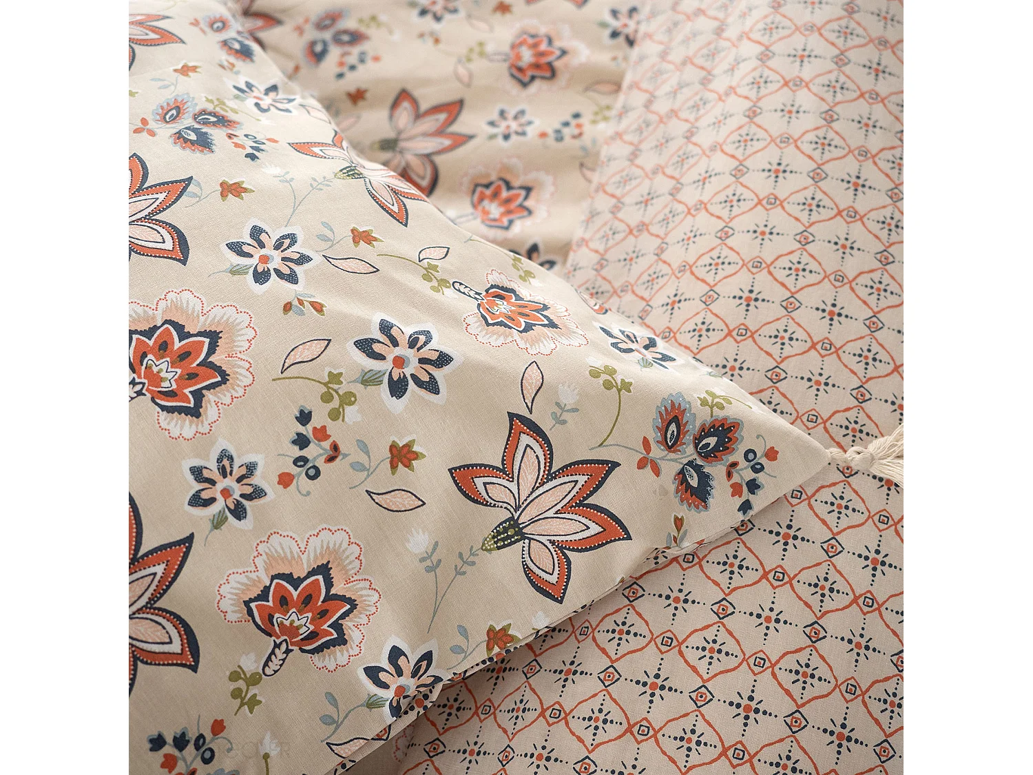 Parure de lit 260x240 cm set 63x63 cm DENIA coton