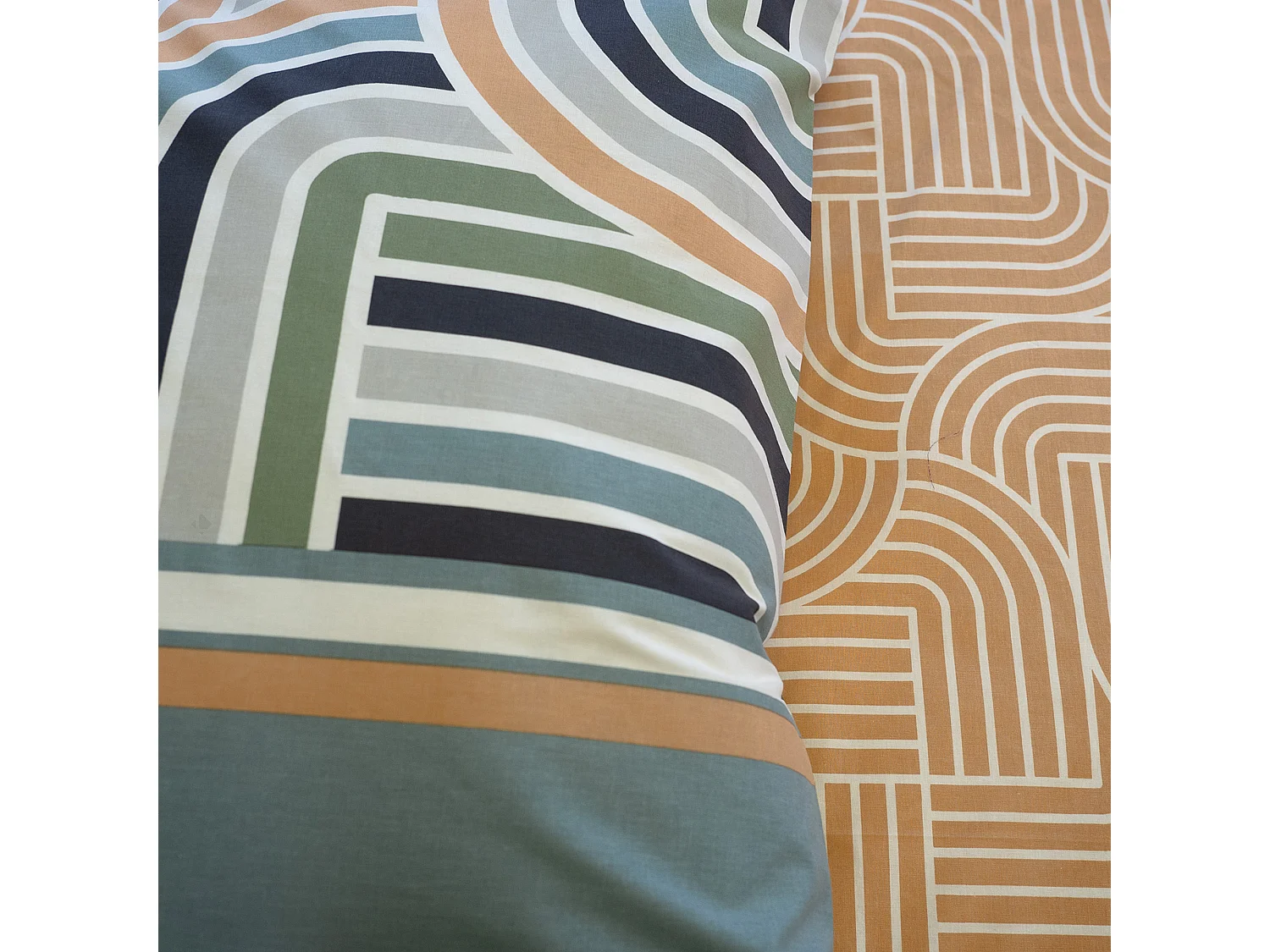 Parure de lit 240x220 cm set 63x63 cm LOUTE coton