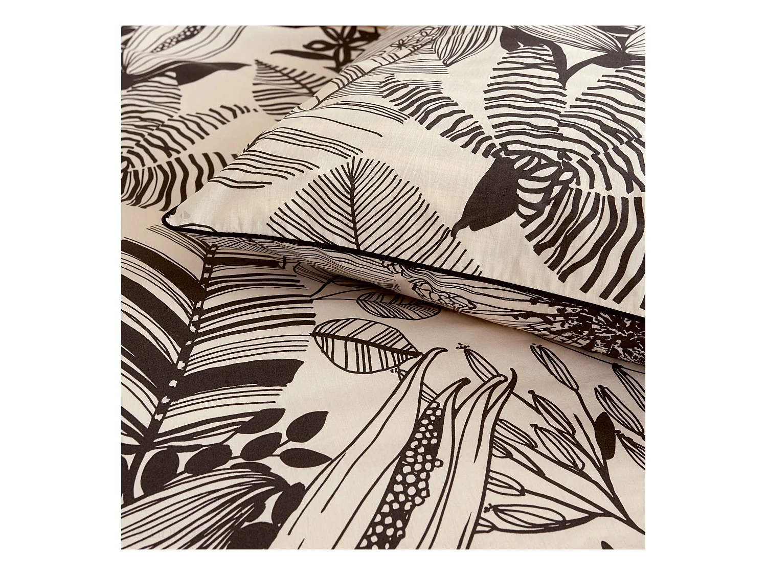 Parure de lit 300x240 cm taies 65x65 cm percale de coton ALBA beige/noir 3 pièces