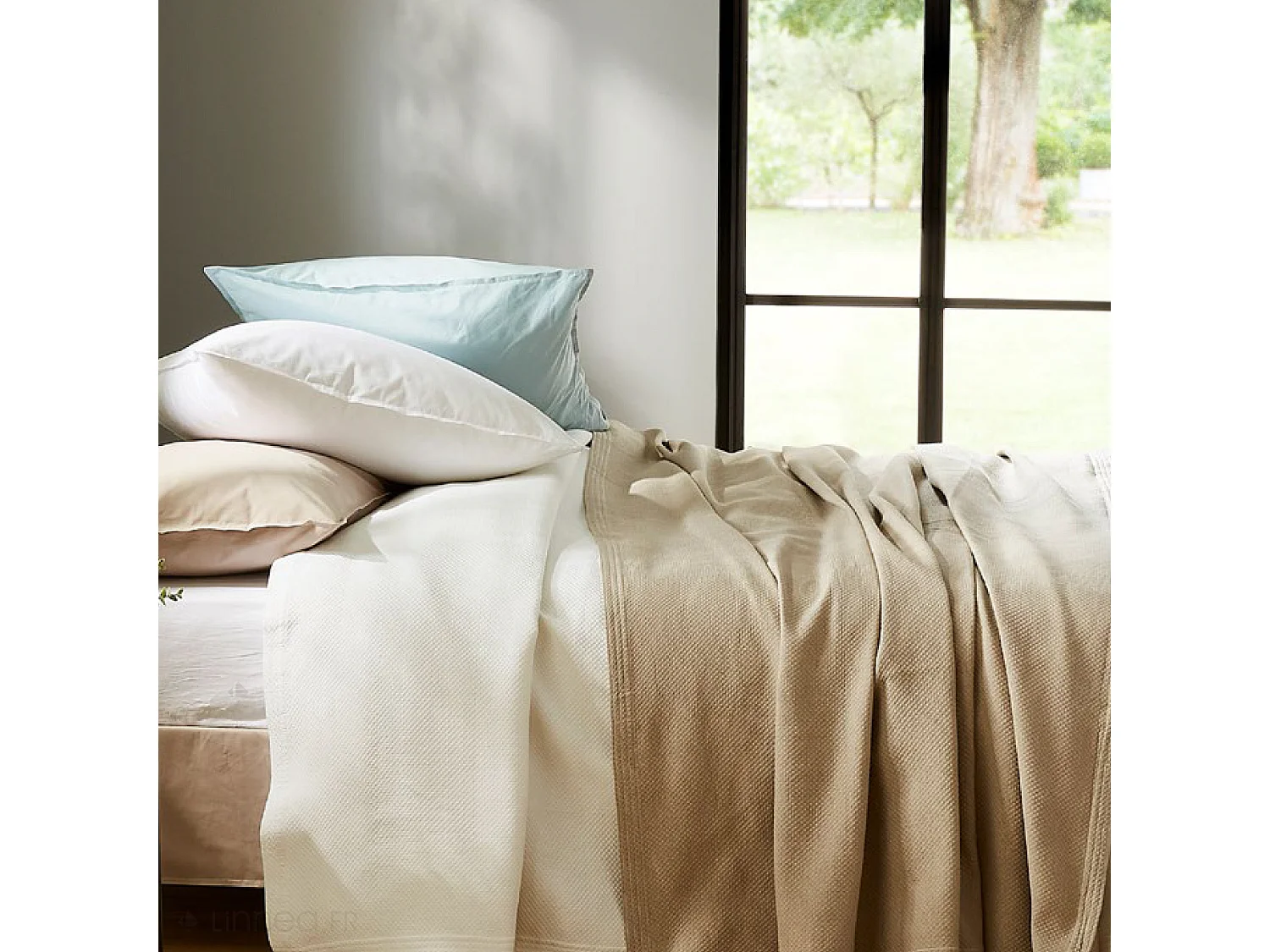 Dessus de lit Jacquard 230x250 cm PERIGORD piqué coton blanc