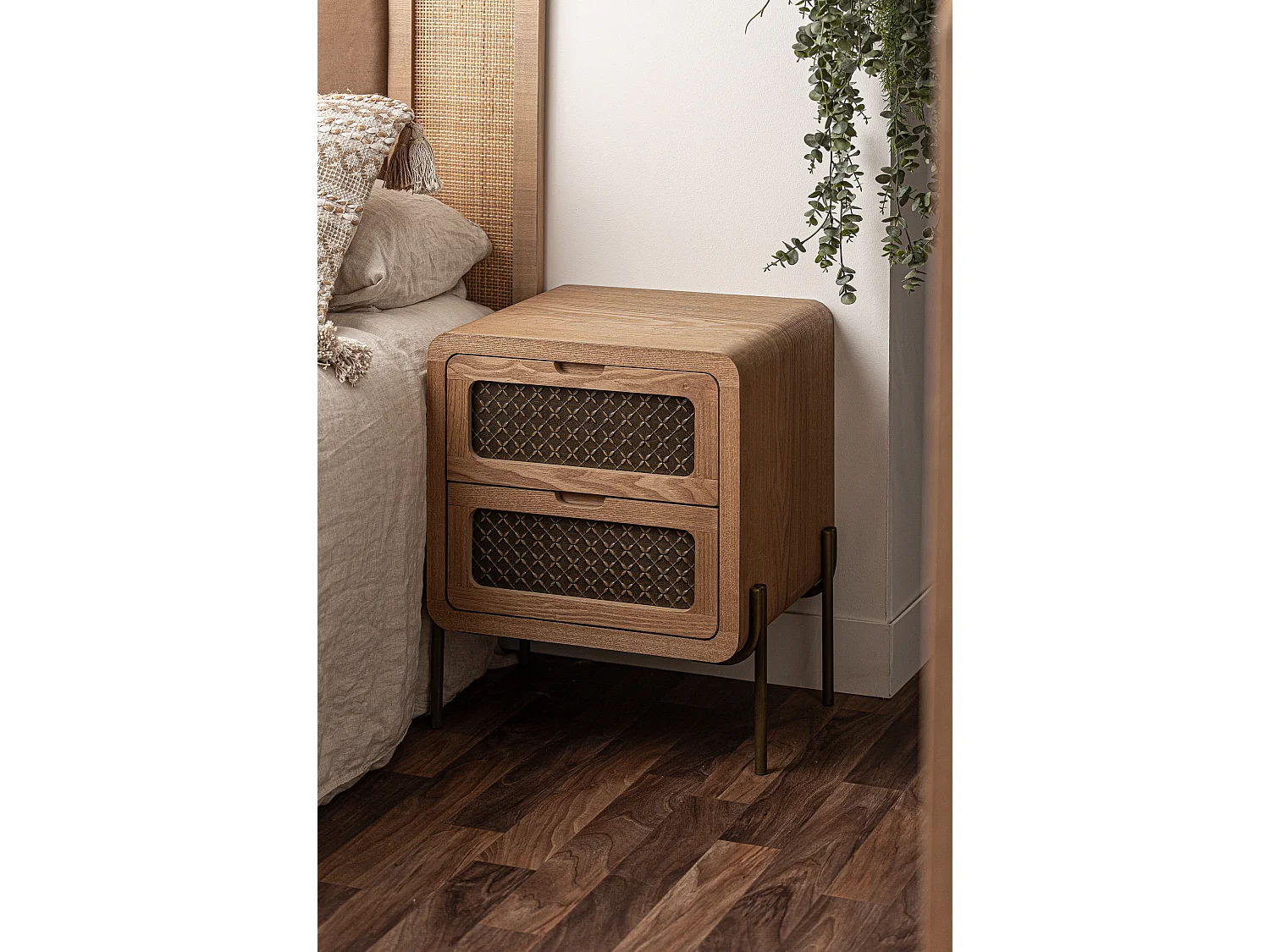 Table chevêt en bois de pin marron 48x40x57 cm