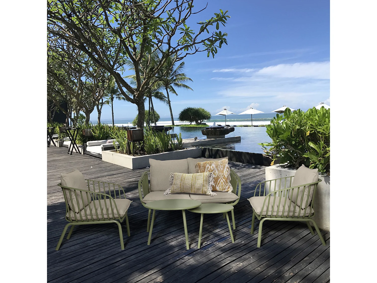 Now's Home - Salon De Jardin En Polypropylene Kaki 4 Places
