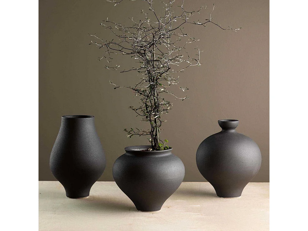 Rellis Vase schwarz.