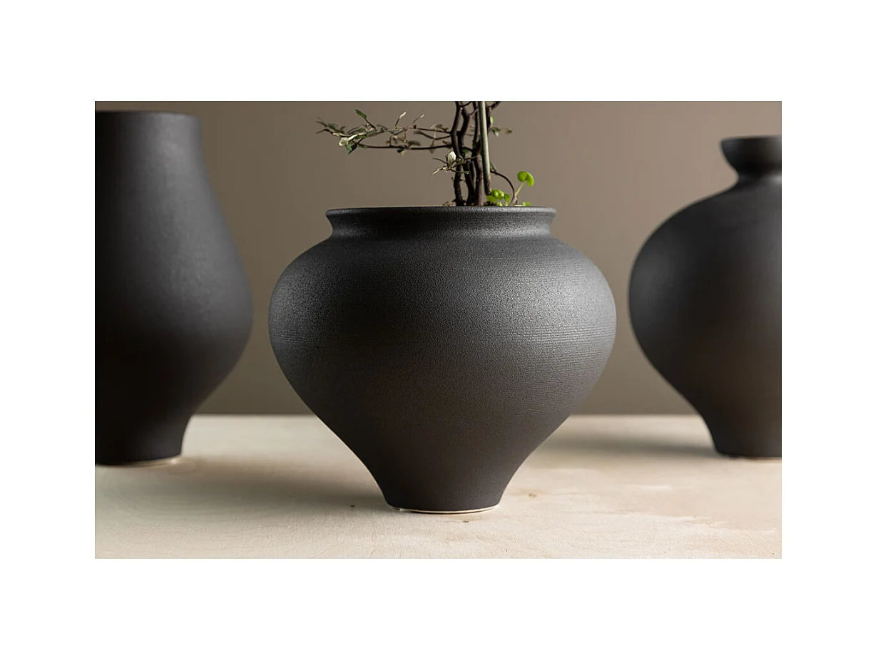 Rellis Vase schwarz.