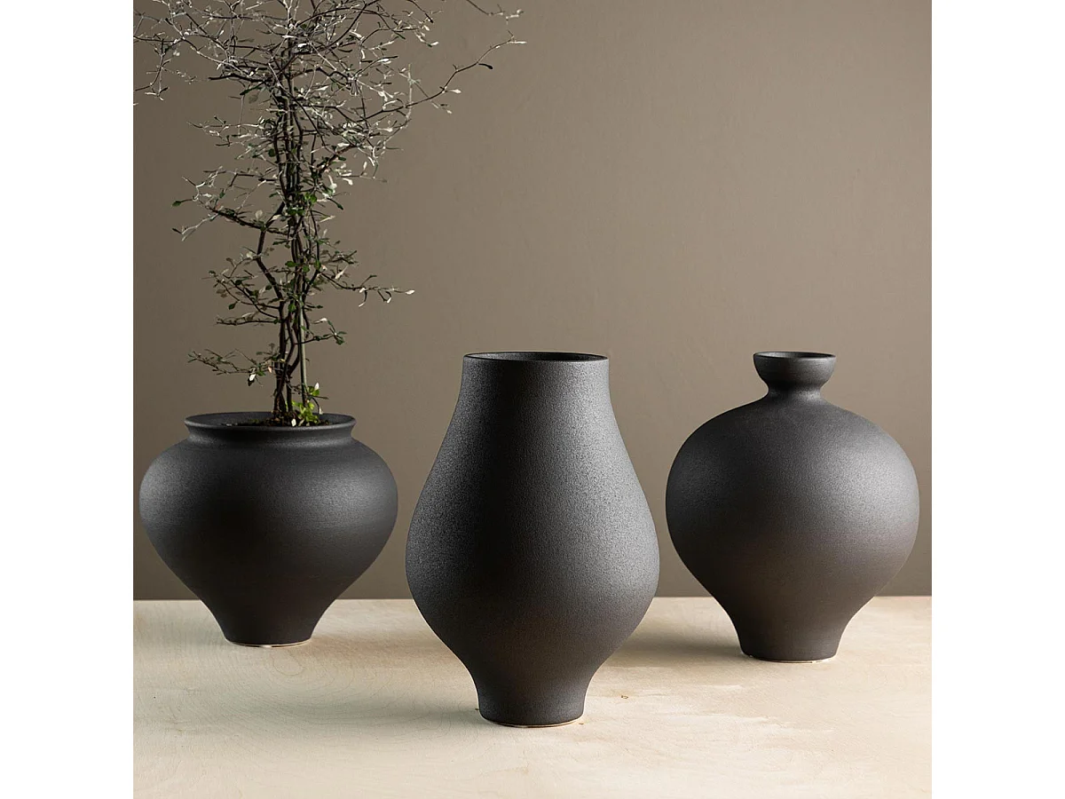 Vase Design "Rellis" 24cm Noir