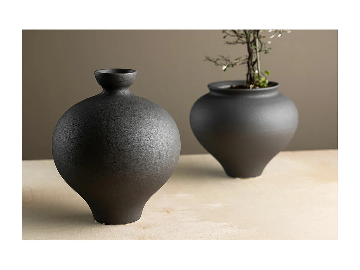 Rellis Vase schwarz.