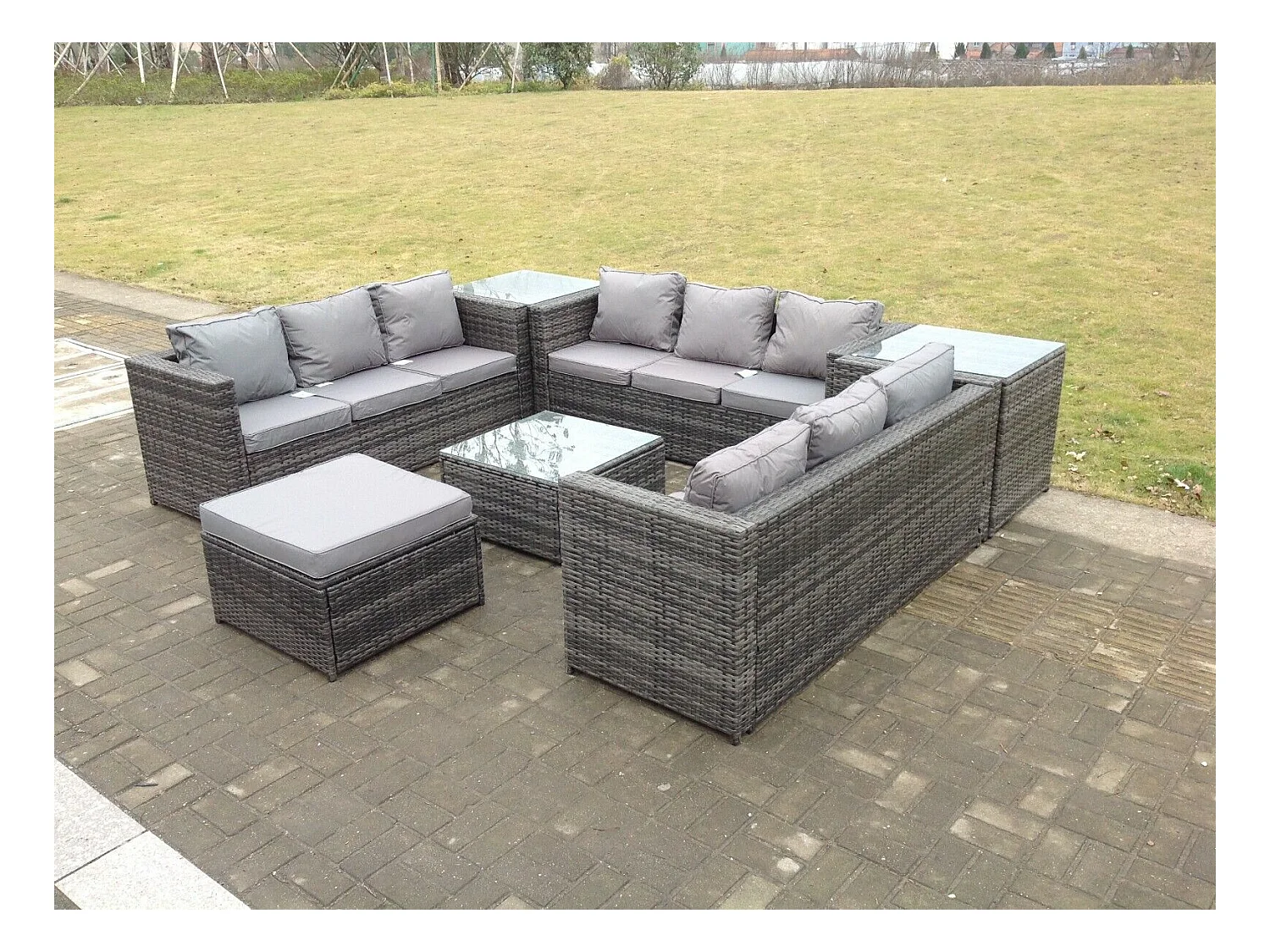 10-Sitzer Rattan Gartenmöbel Set mit Sofa Beistelltisch Hocker Couchtisch