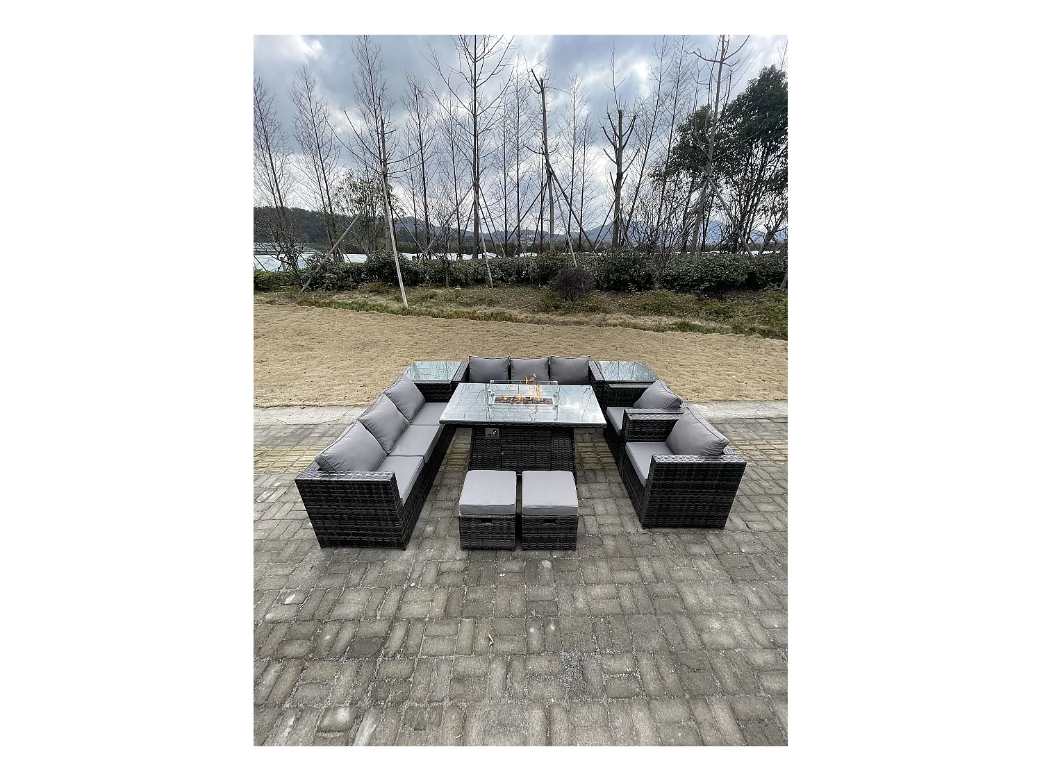 10-Sitzer Rattan Gartenmöbel Set mit Gas Feuertisch Sofa 2 Beistelltisch