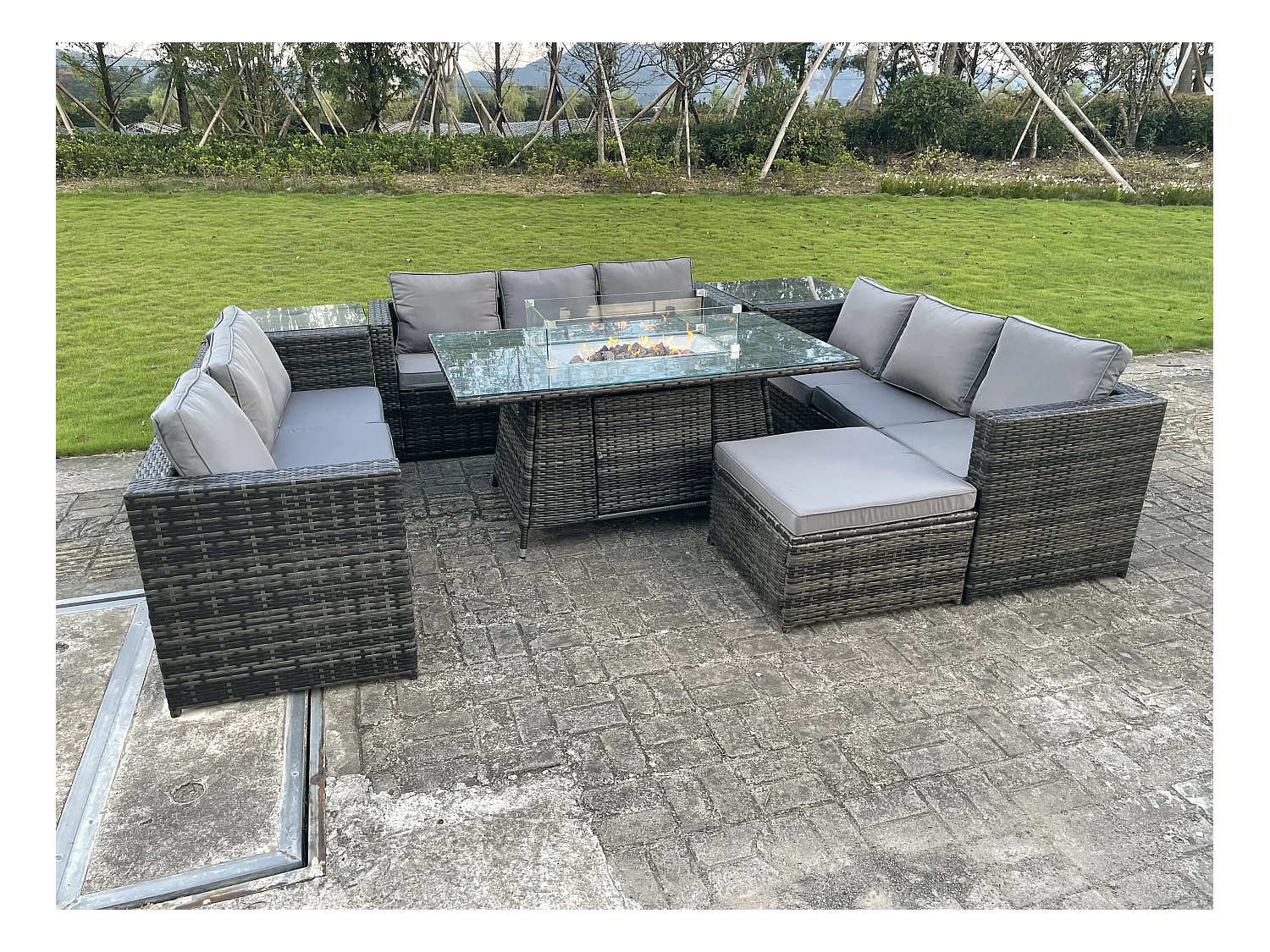 Rattan Gartenmöbel Set mit Sofa 2 Sessel Gas Feuertisch 2 Beistelltisch