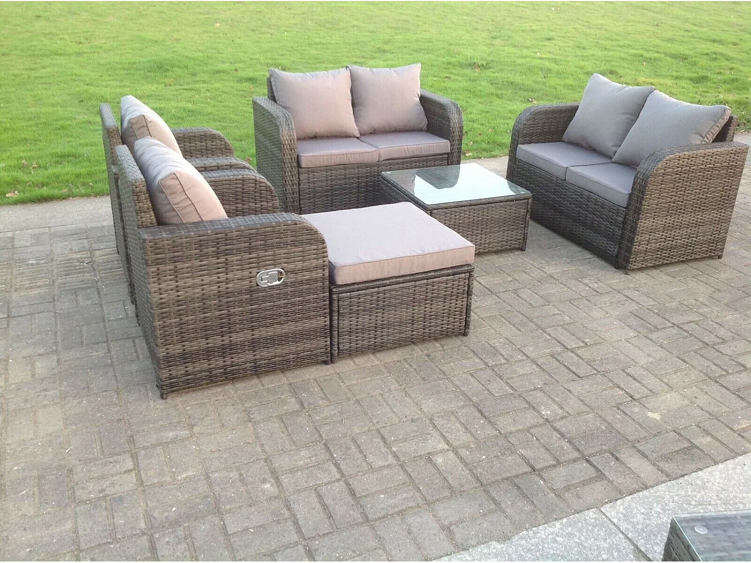 7-Sitzer Rattan Gartenmöbel Set mit Love Sofa Hocker Couchtisch Chaise