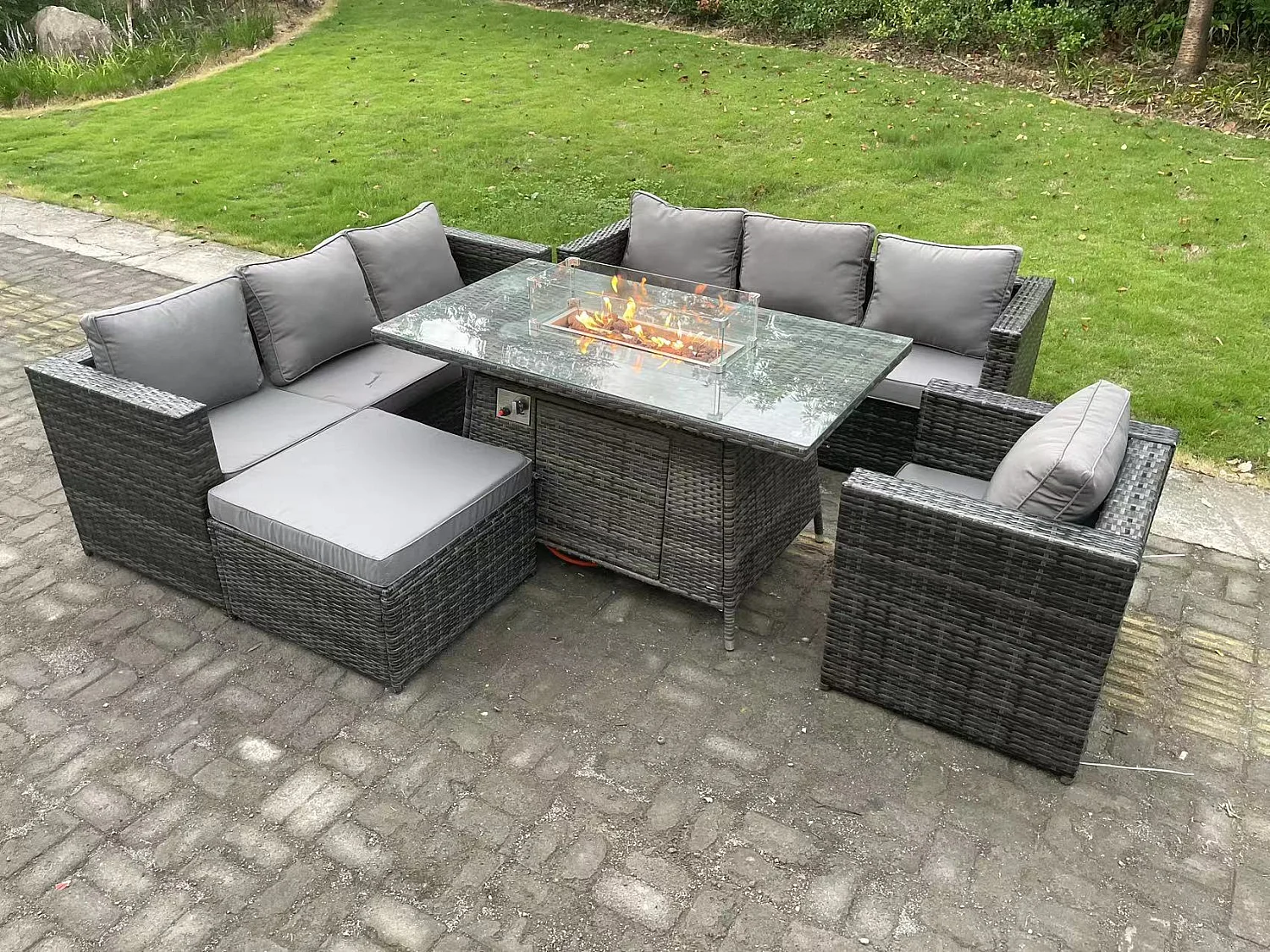 8-Sitzer Rattan Gartenmöbel Set mit Gas Feuertisch Sofa Sessel Hocker