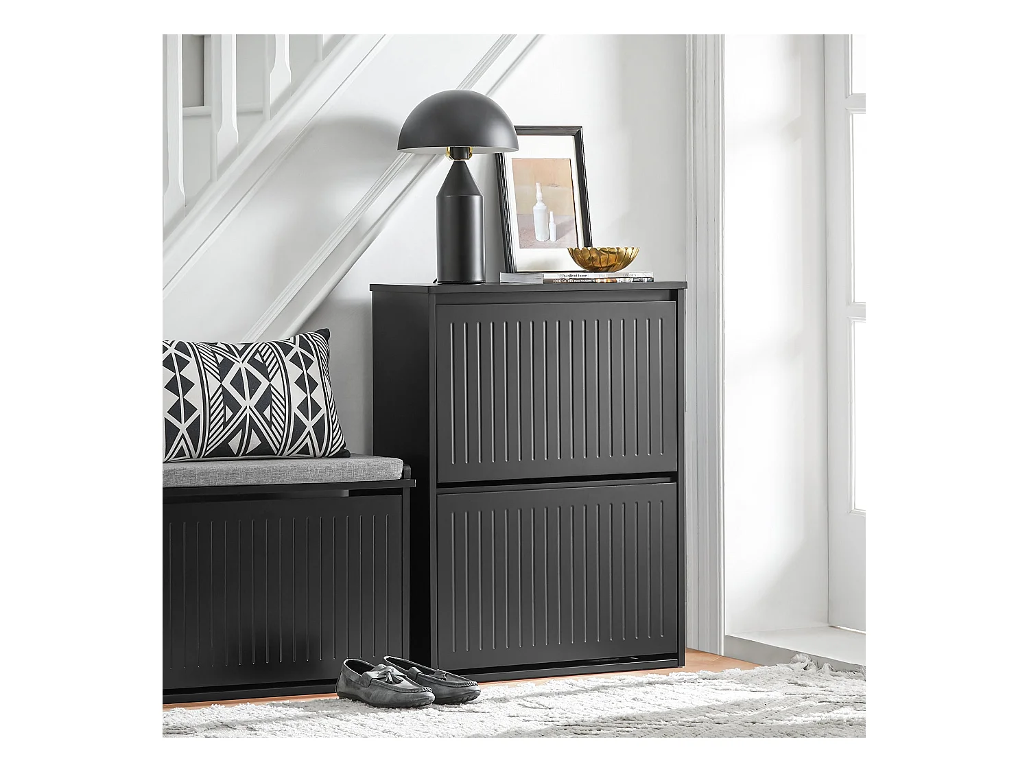 Szafka na buty z 2 drzwiami FSR165-K-SCH