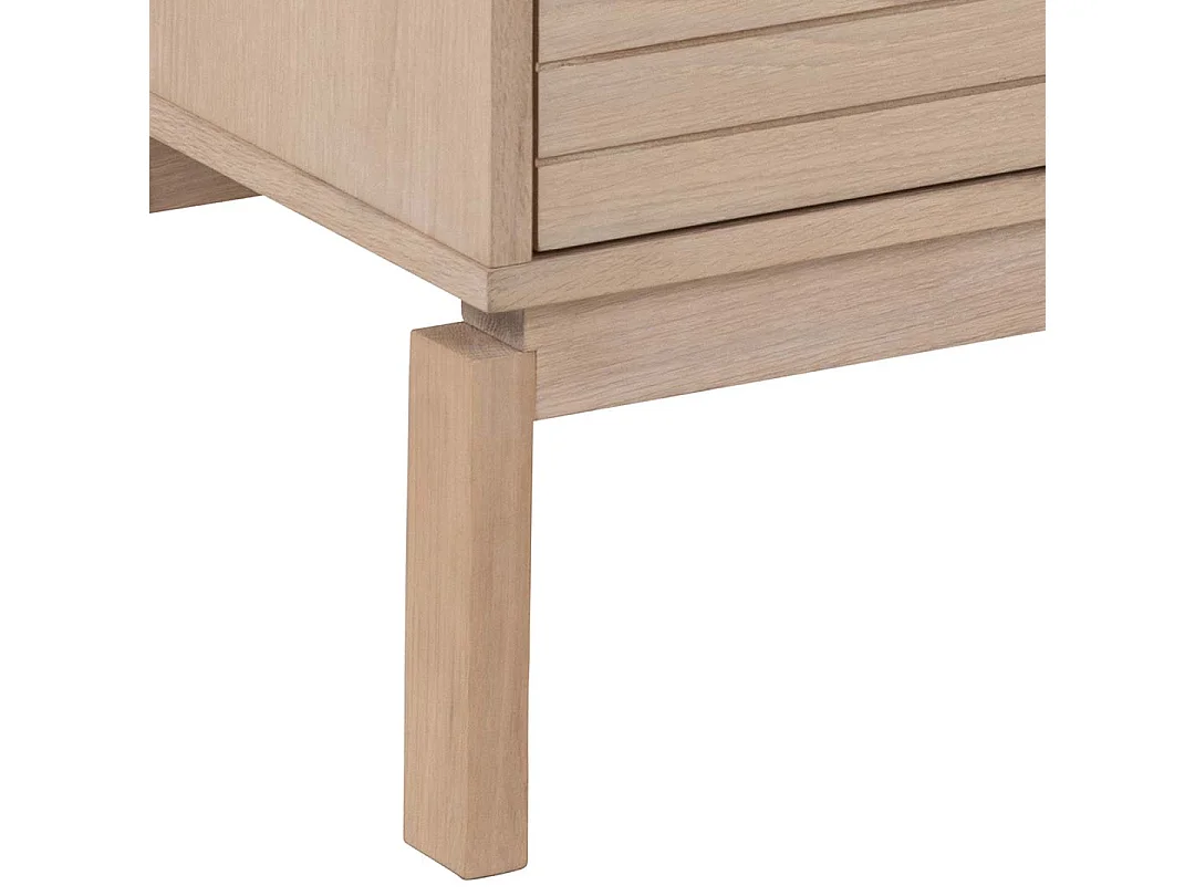 Linley table TV 2 portes, 2 tablettes plaqué chêne.