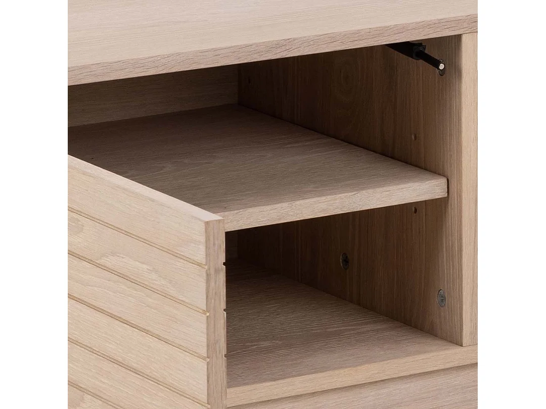 Linley table TV 2 portes, 2 tablettes plaqué chêne.