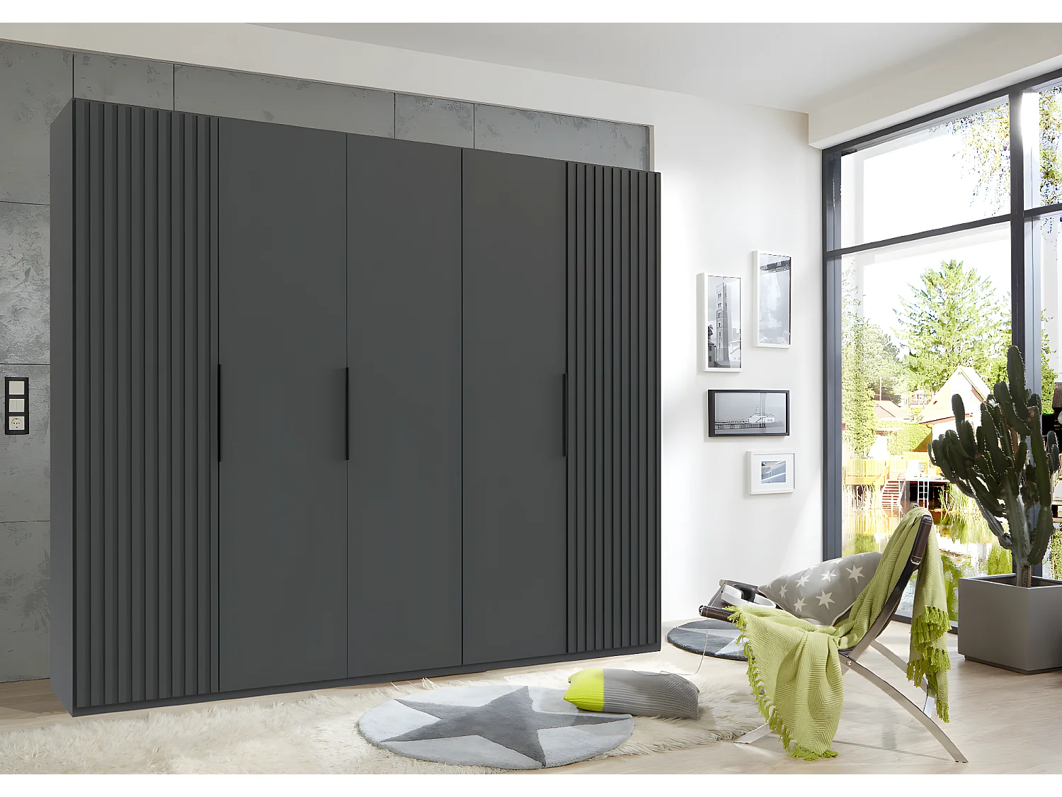 Armoire, placard coloris graphite - Longueur 250 x Hauteur 216 x Profondeur 58 cm 