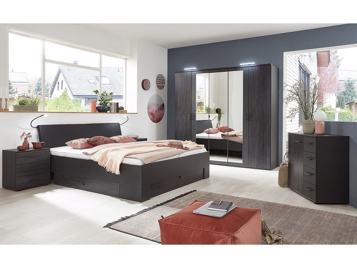 Chambre à coucher complète adulte (lit 160x200 cm Queen Size + 2 chevets + armoire + commode)