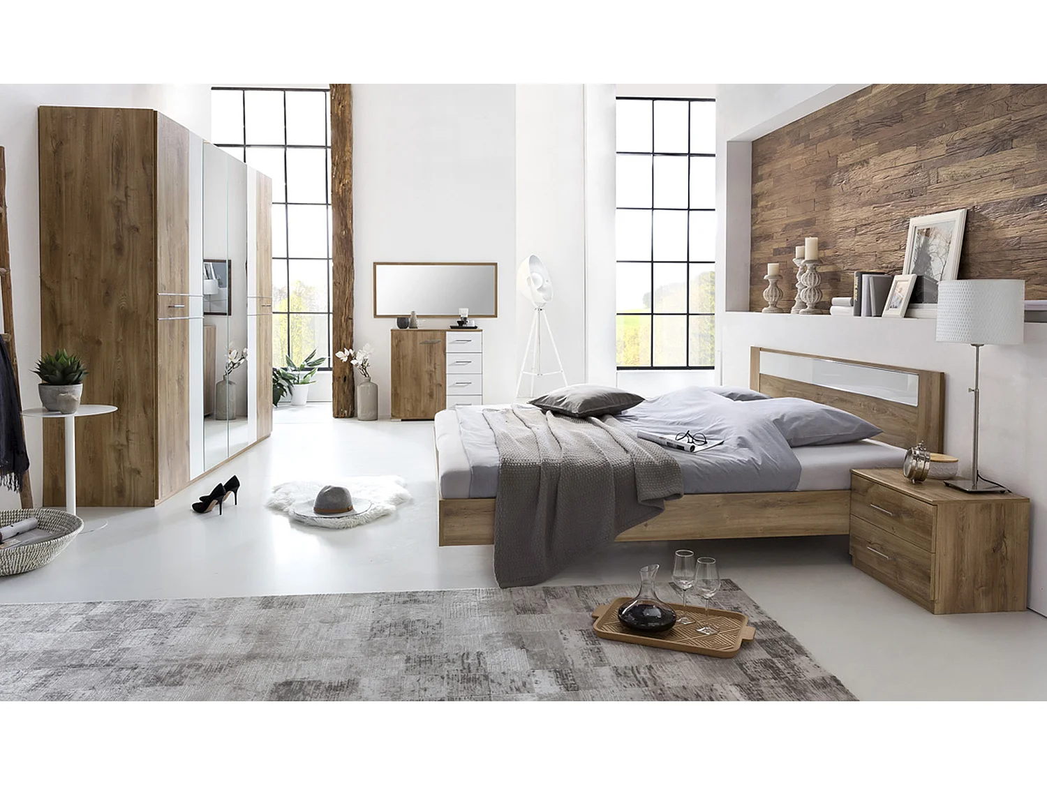 Chambre à coucher en panneaux de particules imitation chêne poutre/blanc/chrome - 180 X 200 cm