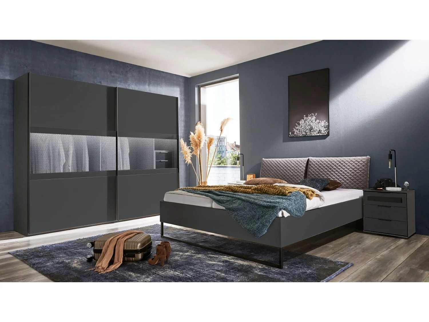 Ensemble de chambre à coucher ( armoire + lit + 2 chevets) coloris graphite, rechampis graphite