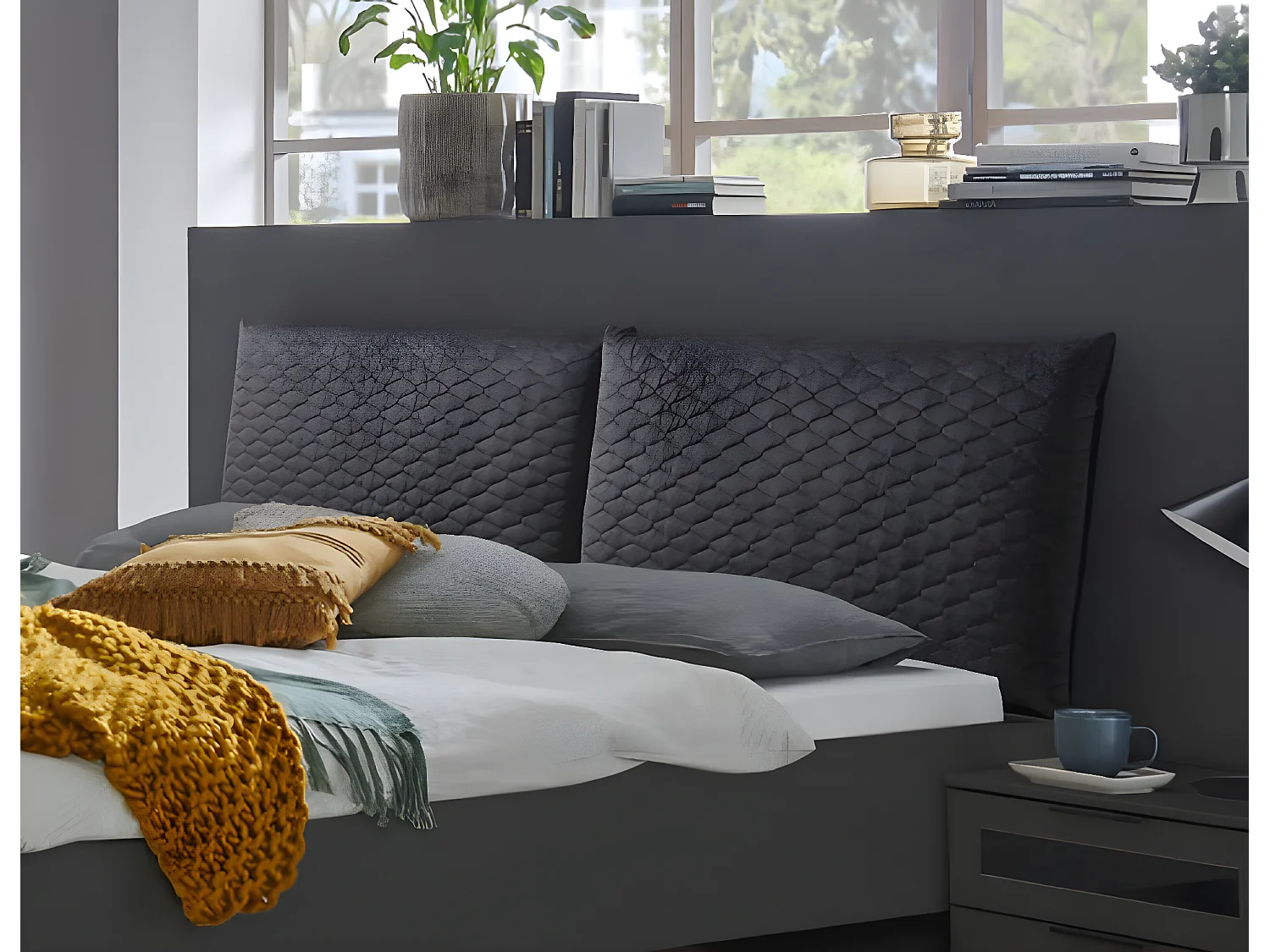 Ensemble de chambre à coucher ( armoire + lit + 2 chevets ) coloris graphite, rechampis graphite