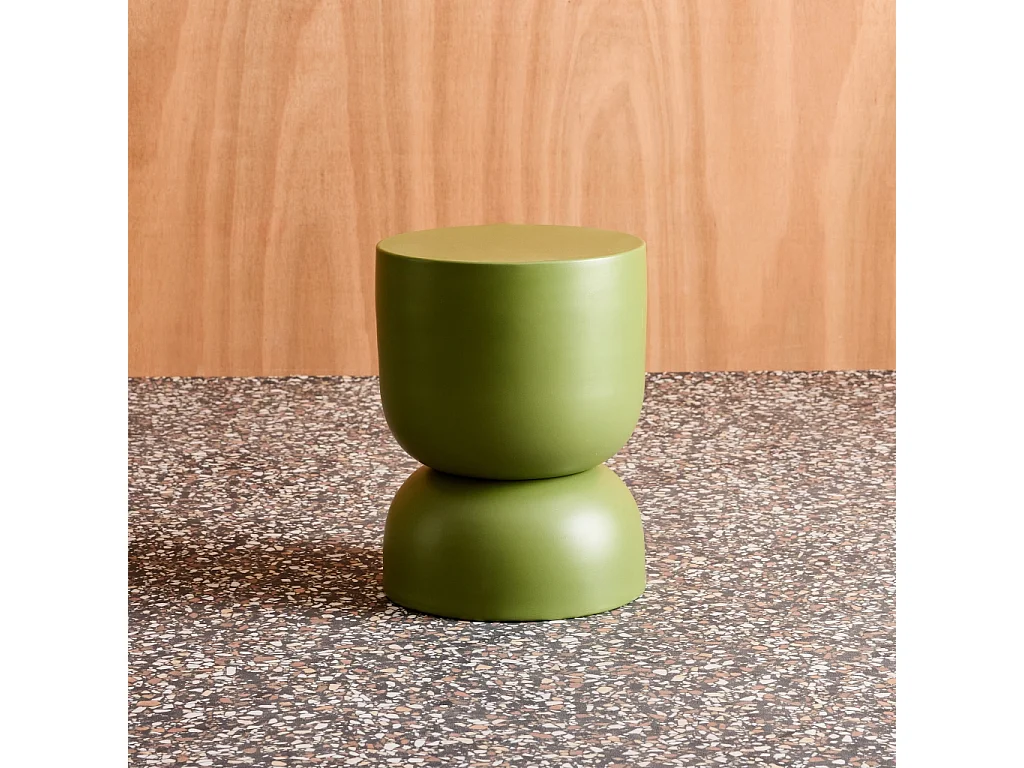 Table d'appoint. bout de canapé. table de chevet en métal. vert kaki Madi Ø32 x H 42cm