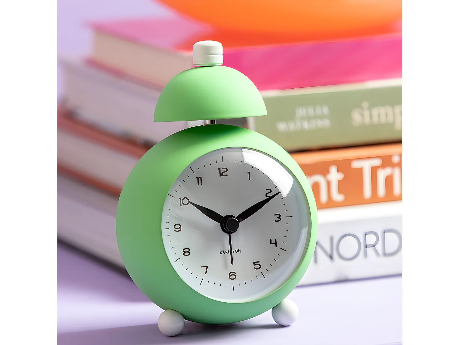 Réveil Chaplin Vert  Present Time