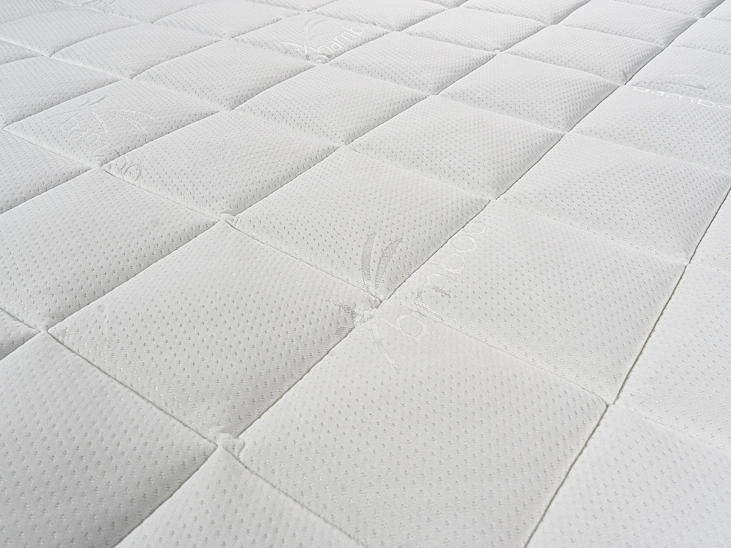 Sæt 160 x 200 cm hvid sengeskuffe + madras af skum og bambus betræk i tykkelse 23 cm - ADANA fra NATUREA