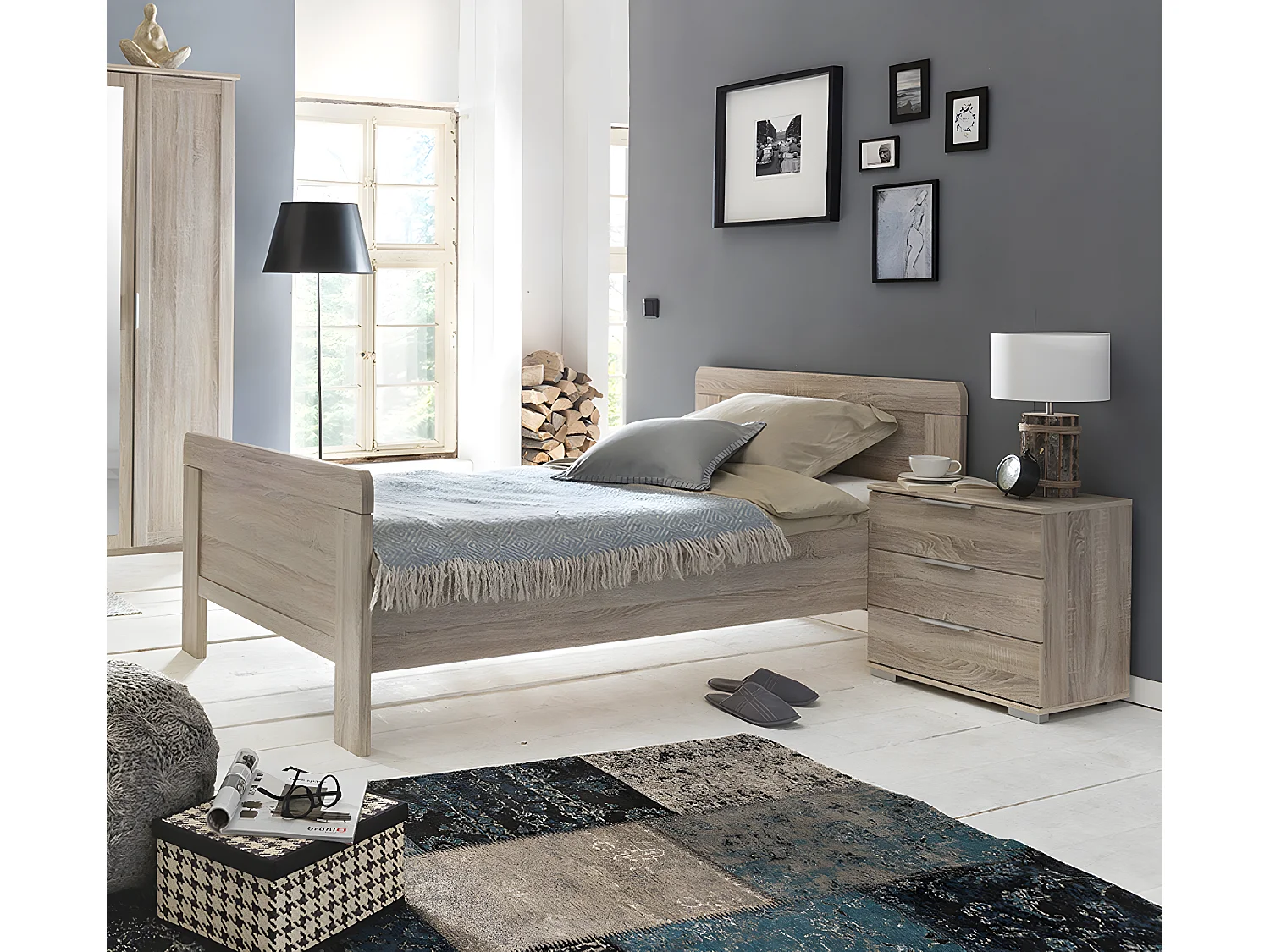 Lit enfant + chevet en panneaux de particules, imitaion chêne - Dim : 90 x 200 cm