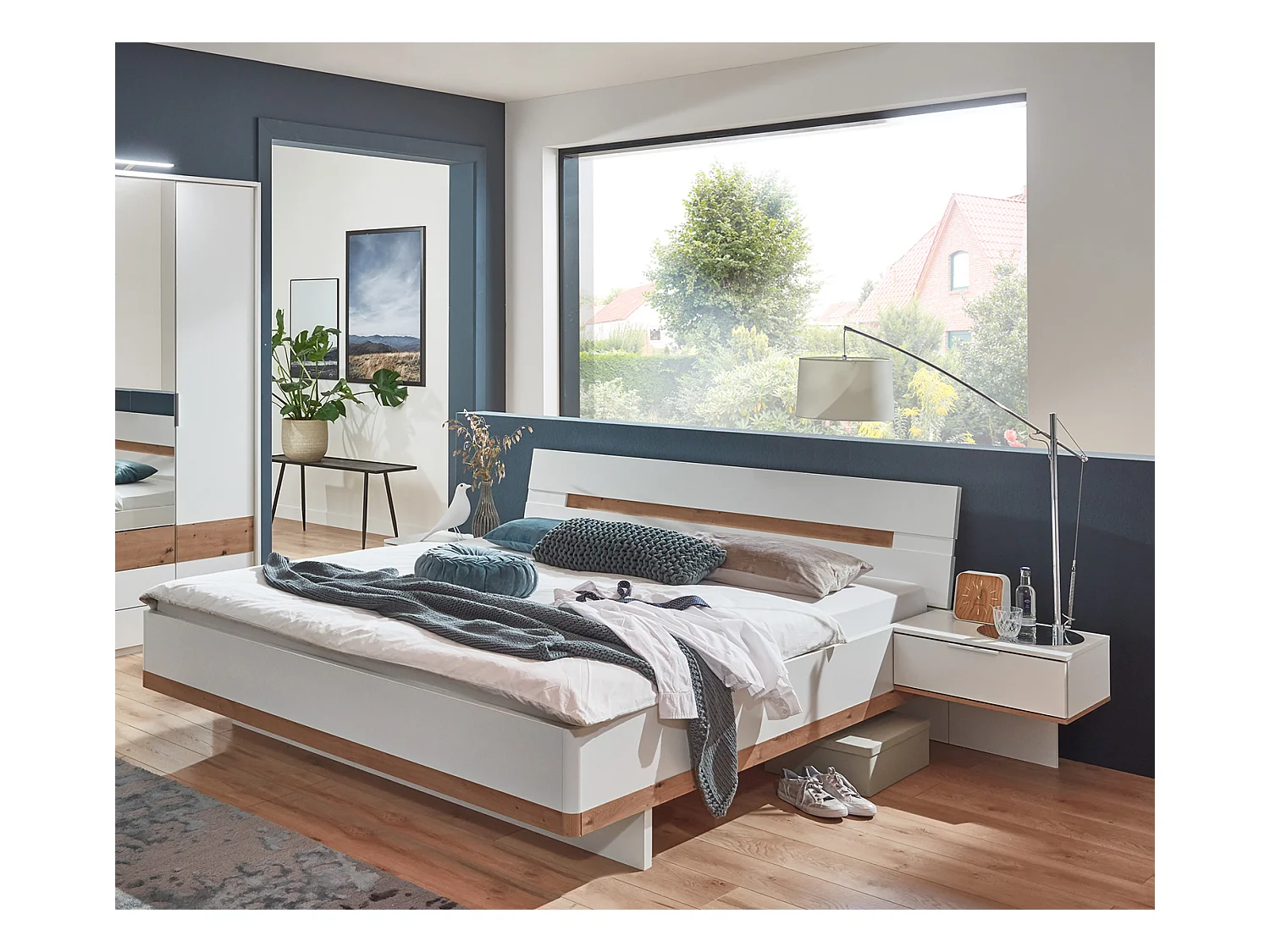 Lit adulte double 160x200 cm Queen Size + 2 chevets coloris blanc/imitation chêne artisan