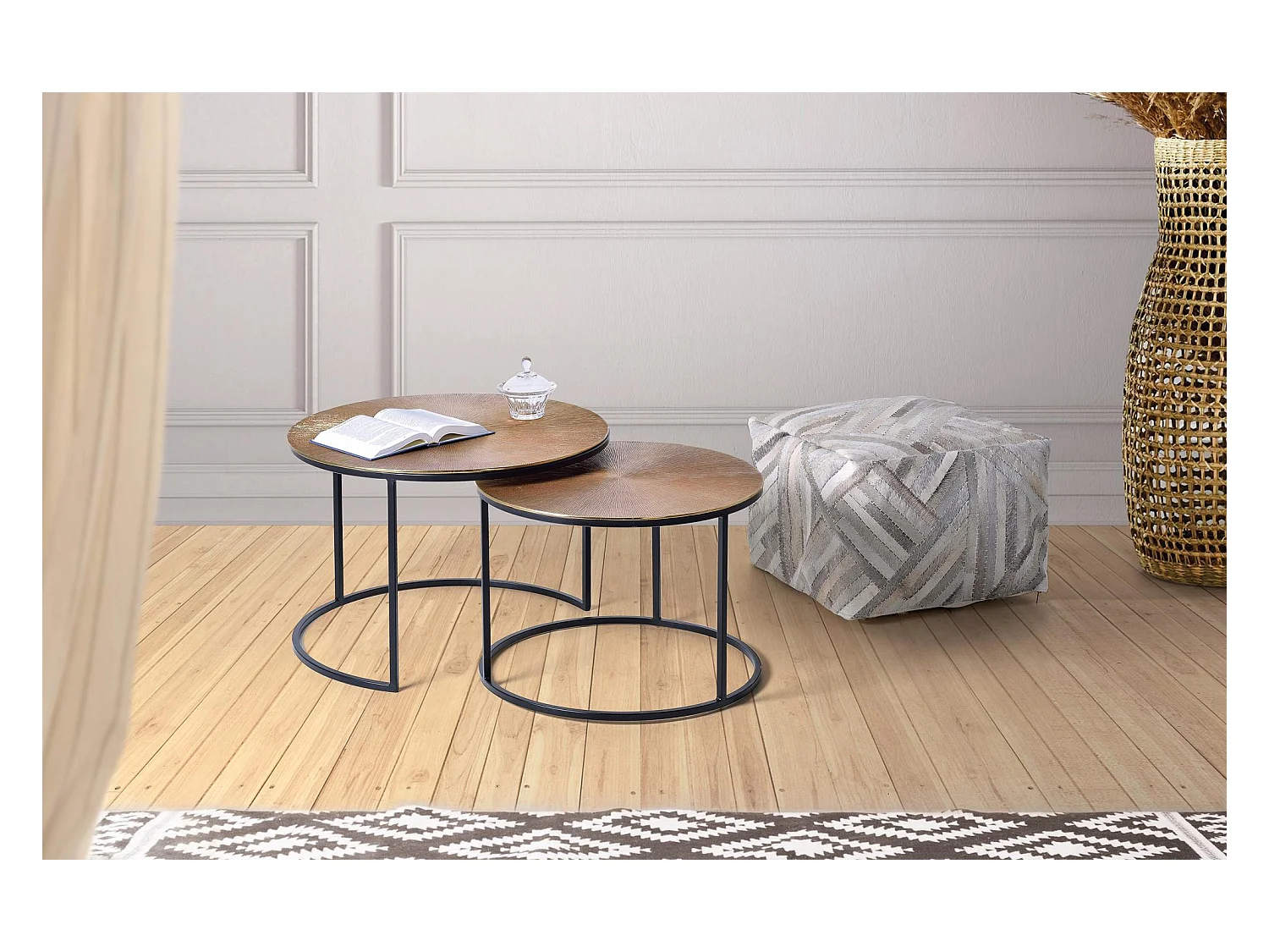 Table basse plateau bronze et pieds métal bronze