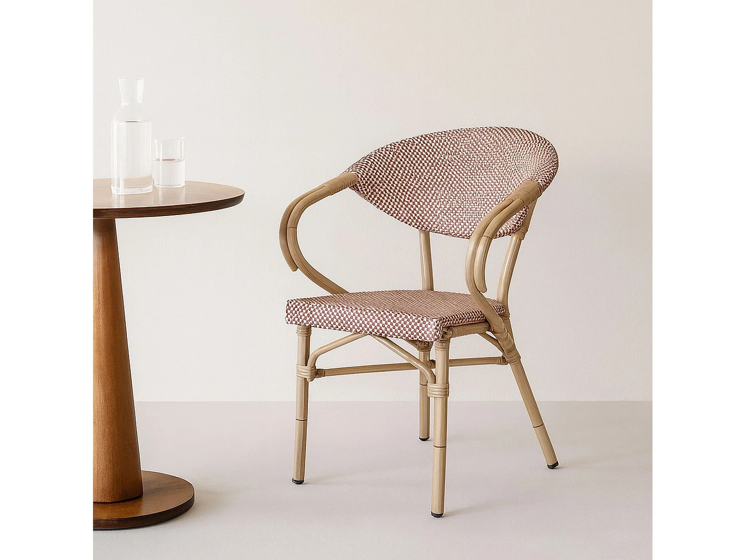 Now's Home - Lot De 2 Chaises De Table Rouge Et Structure En Aluminium Amalfi