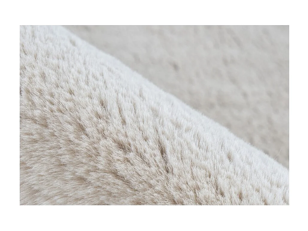 Tapete 150x80cm, design H008N na cor bege - Conforto e elegância para o seu interior.