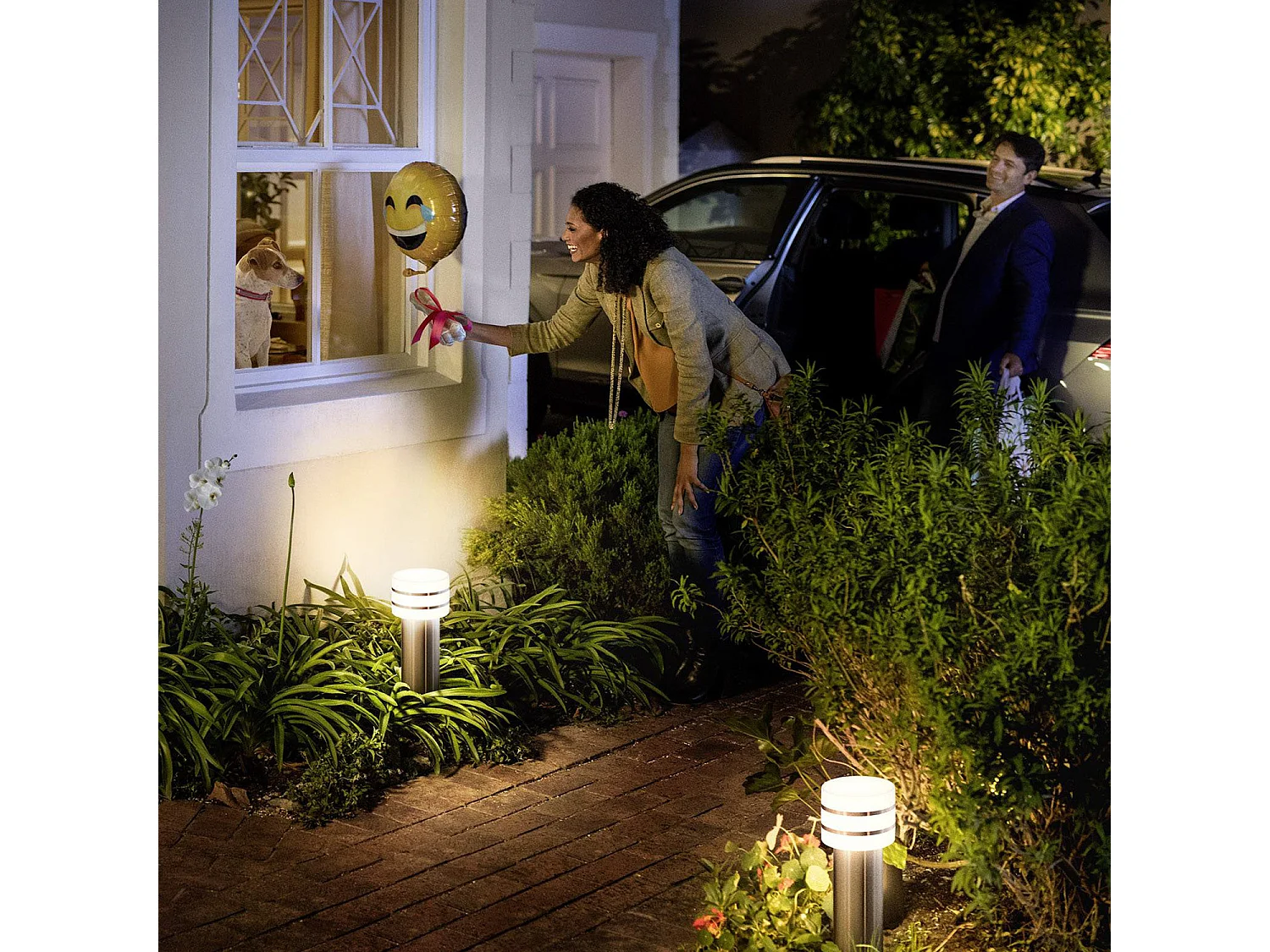 Balise Extérieure 9W en Saillie sur Pied 40cm White Tuar Mini  Hue  Blanc Chaud 2700K