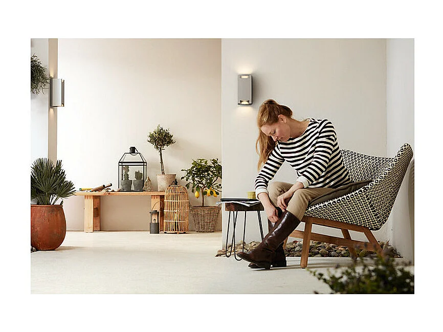 TechBrey Aplique de Pared Exterior Doble Iluminación PHILIPS Trowel