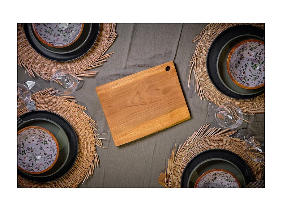 Planche à découper rectangulaire 30 cm en bois de teck - MELBA